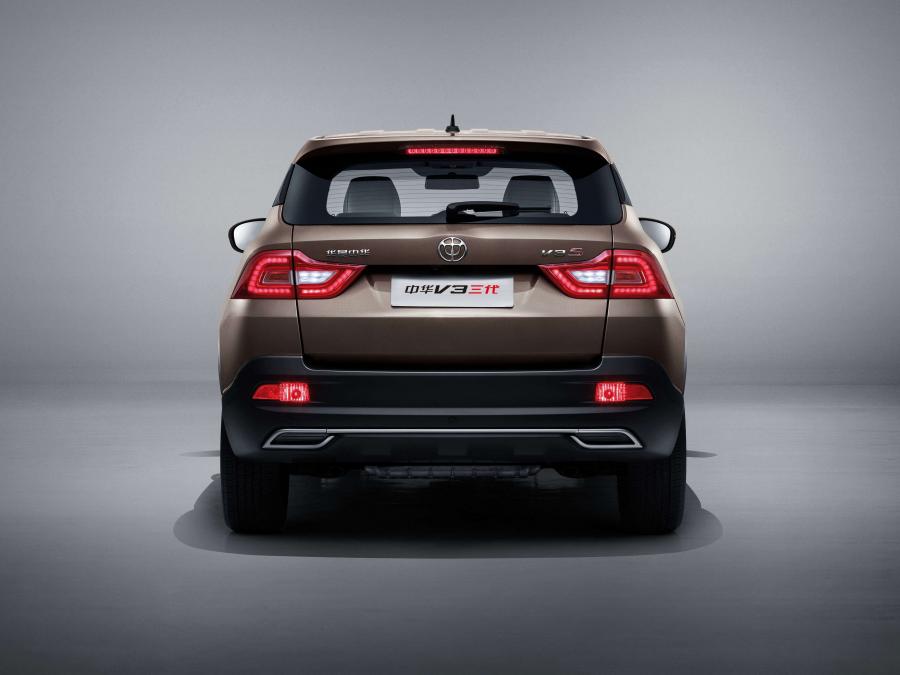  Brilliance V3 S 2017 года  (фото 7 из 16)